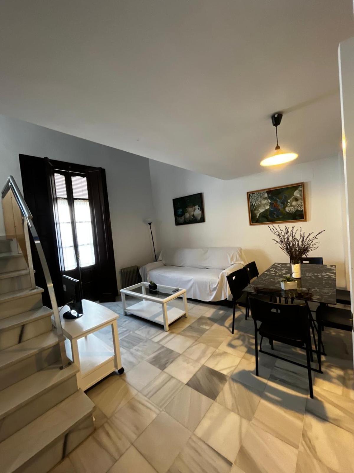 Apartamentos Larga 70 El Puerto de Santa María Εξωτερικό φωτογραφία